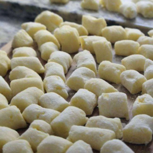 Como fazer nhoque tradicional em 15 minutos com apenas 4 ingredientes!