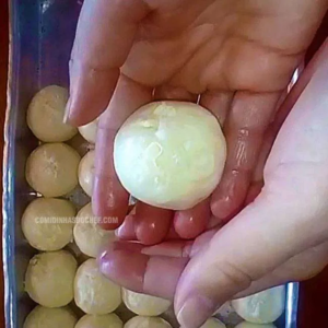 Como fazer pão de queijo rapidamente e congelar com apenas 4 ingredientes!