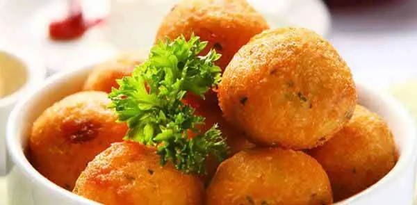 Bolinho de Bacalhau (Receita Portuguesa)