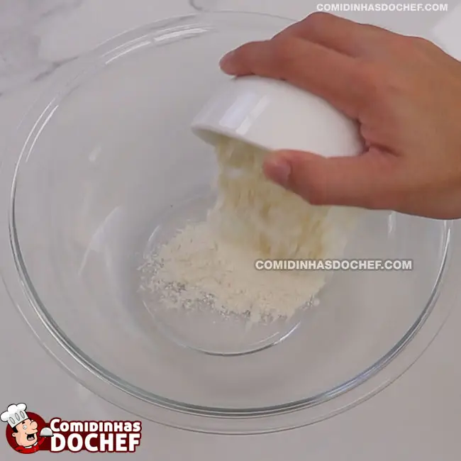 Pão de Ló Profissional - Passo 1