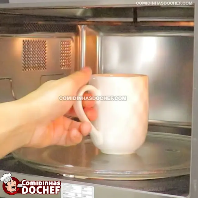 Brownie de Caneca - Passo 3