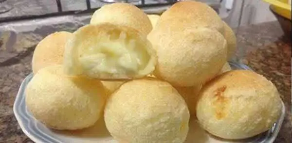 Pão de Queijo Mineiro Tradicional