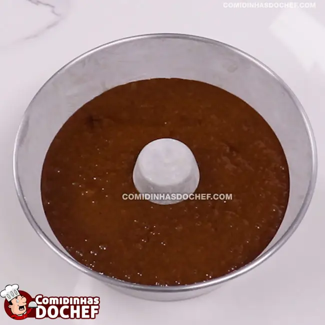 Bolo de Chocolate Simples - Passo 5