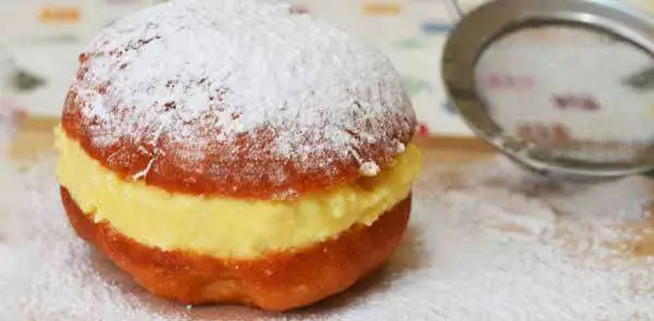 Receita de Sonho de Confeitaria