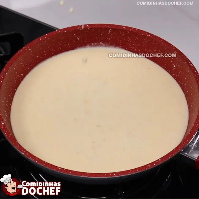 Pão de Queijo de Frigideira - Passo 4