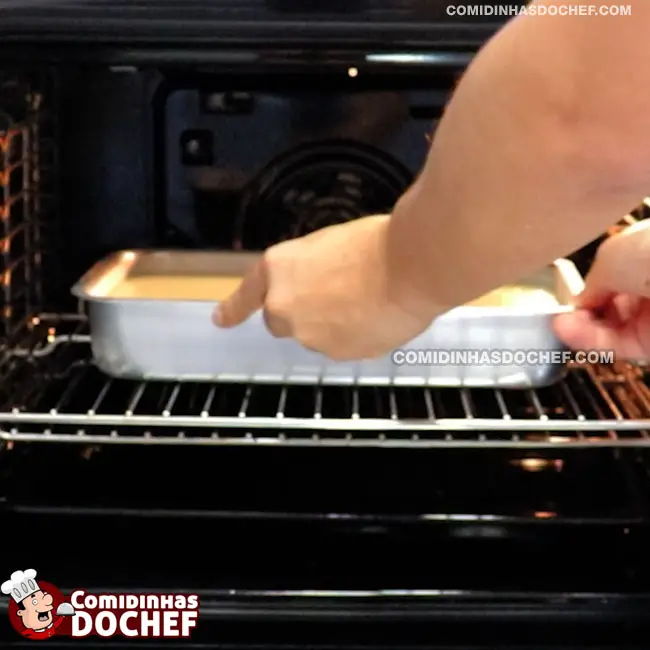 Rocambole de Liquidificador Simples - Passo 4