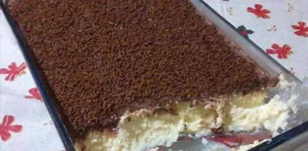 Torta de Chocolate com Coco
