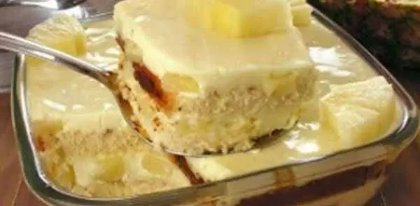 Pavê Gelado de Abacaxi