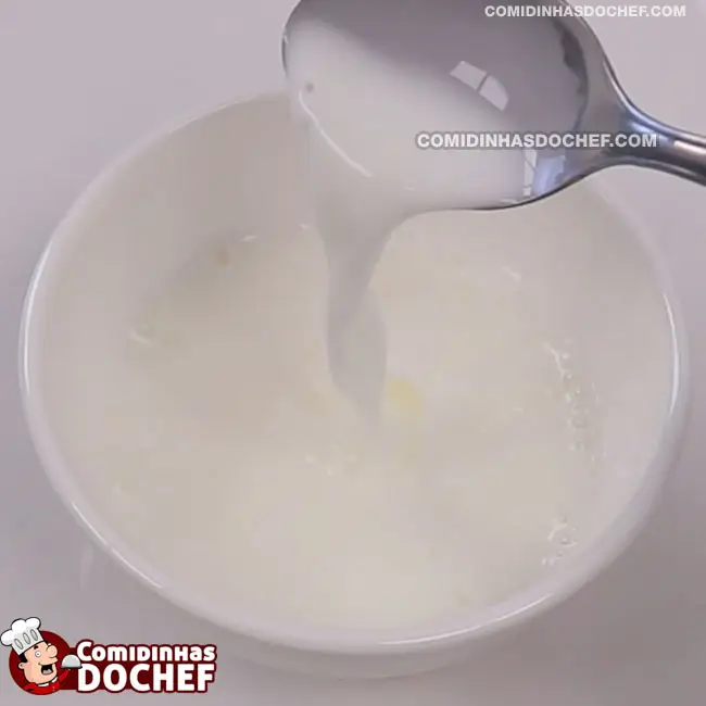 Pudim Branco Que Não Vai ao Forno - Passo 2