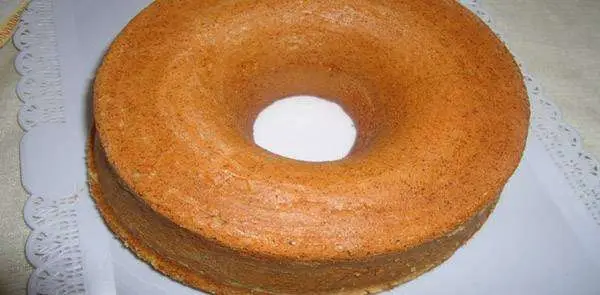 Bolo Simples de Cenoura