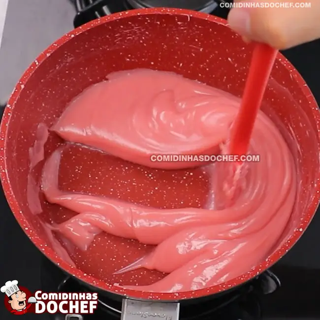 Brigadeiro de Morango Belga - Passo 3