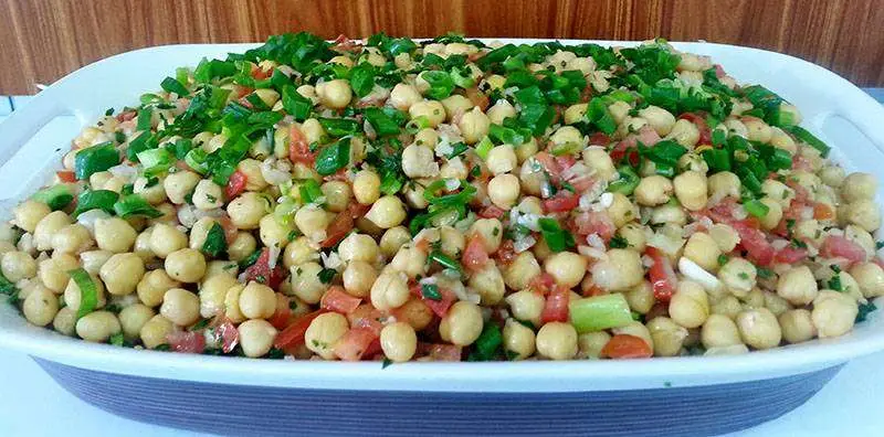 Salada de Grão de Bico