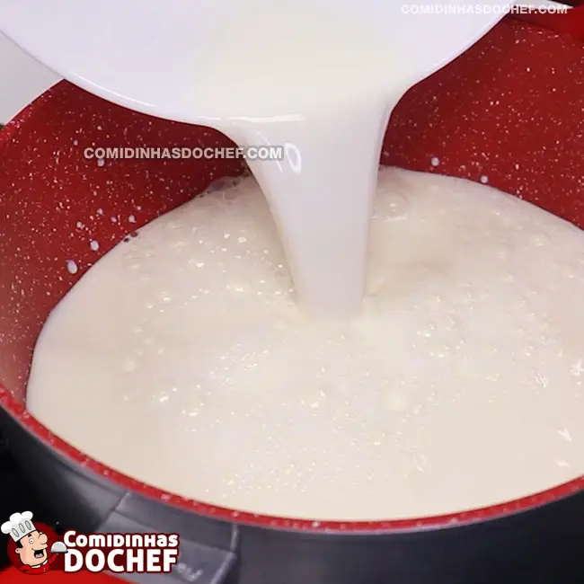 Receita de Queijo Caseiro Temperado - Passo 1