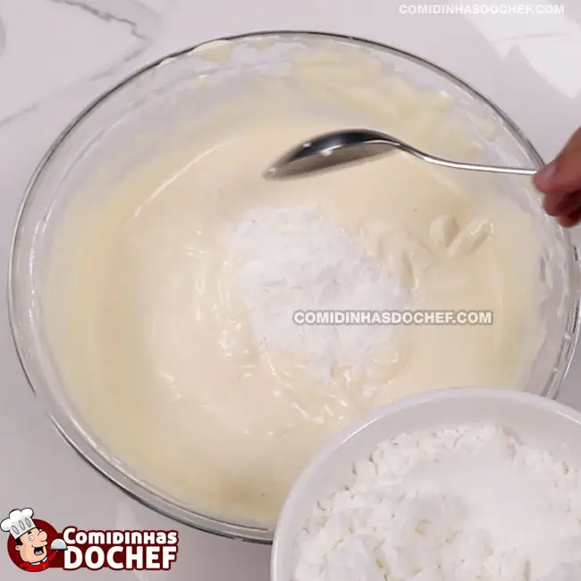 Massa Básica Para Fazer Bolo de Pote - Passo 2
