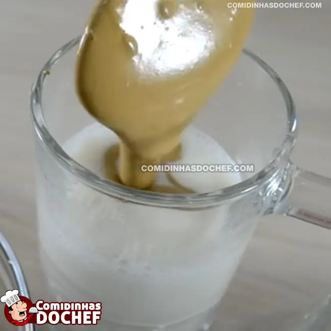 Café Cremoso 3 Ingredientes - Passo 2