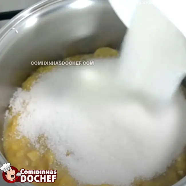 Como Fazer Mousse de Banana - Passo 2