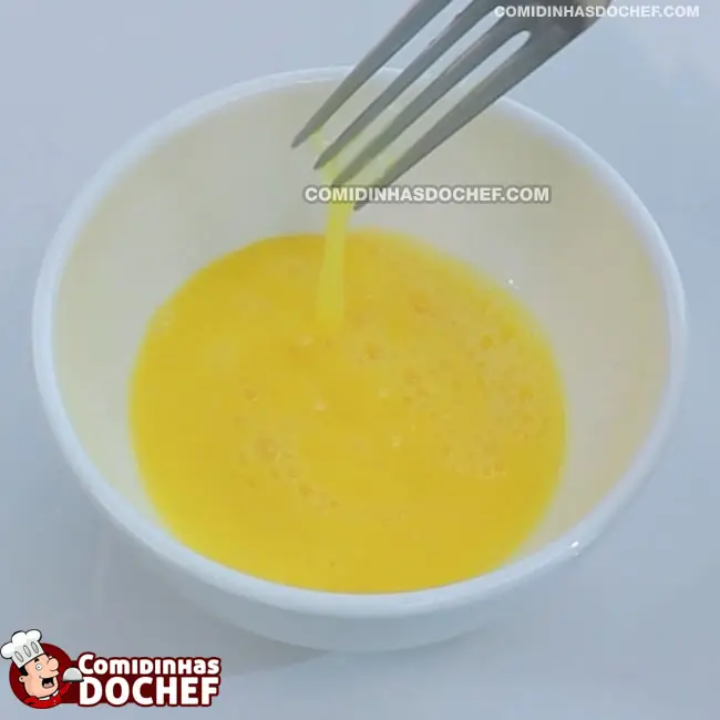 Como Fazer Filé à Parmegiana - Passo 2