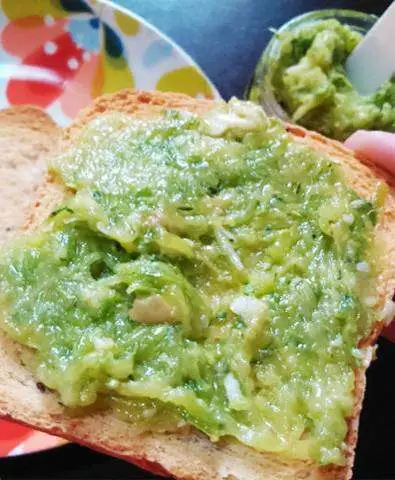 Pesto de Abobrinha