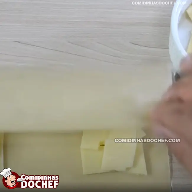 Receita de Pastel na AirFryer - Passo 3