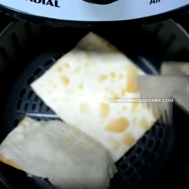 Receita de Pastel na AirFryer - Passo 9