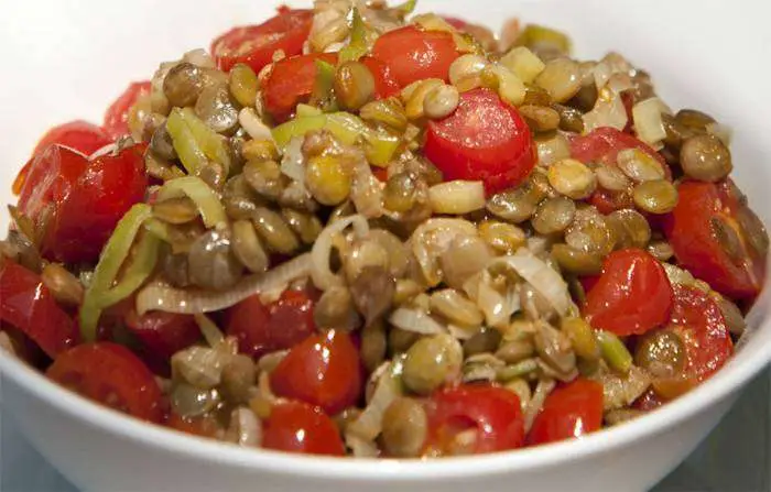 Como Fazer Salada de Lentilha