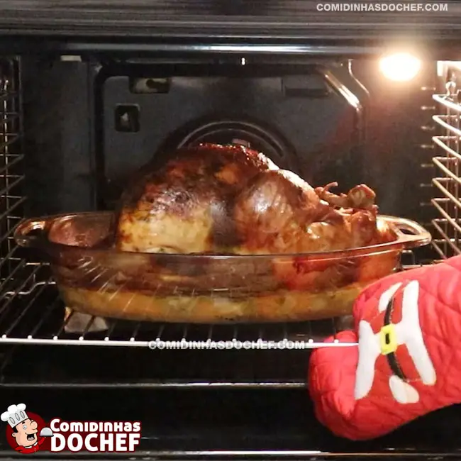 Receita de Peru de Natal Assado no Forno - Passo 11