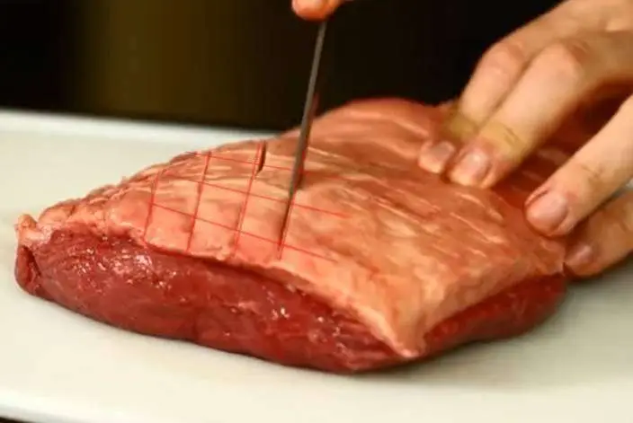 Como Temperar Picanha (Como Cortar e Como Assar) - Passo 1