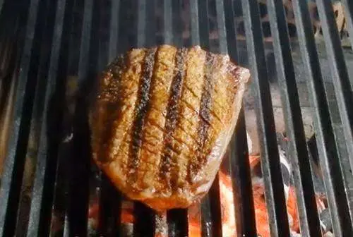 Como Temperar Picanha (Como Cortar e Como Assar) - Passo 3