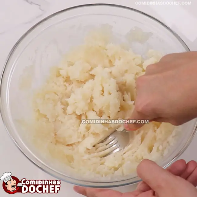 Caldo de Aipim com Carne Seca - Passo 2