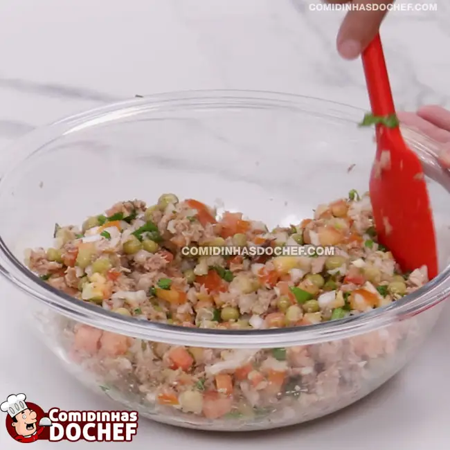Torta de Atum Simples de Liquidificador - Passo 2