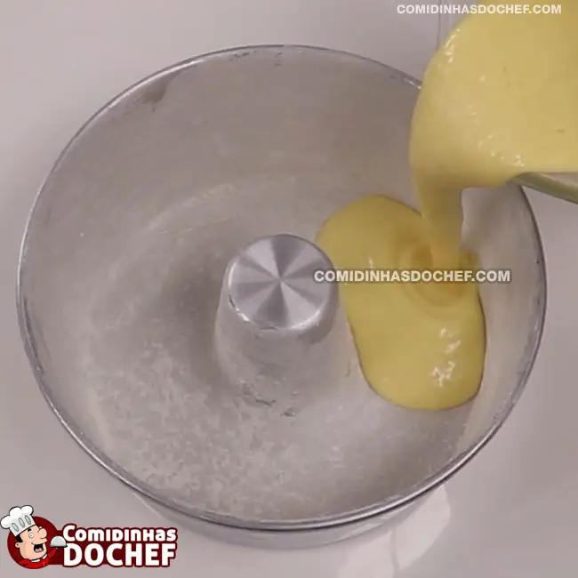 Bolo Mesclado de Liquidificador - Passo 4