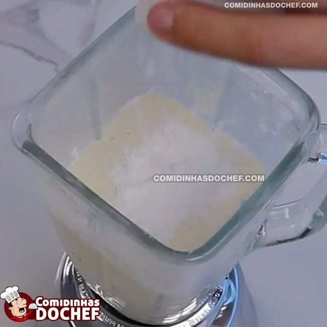 Bolo de Maizena de Liquidificador - Passo 4