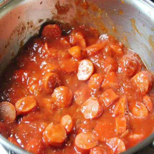 Como Fazer Salsicha ao Molho