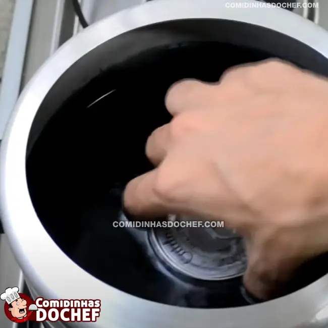 Doce de Leite na Pressão - Passo 7