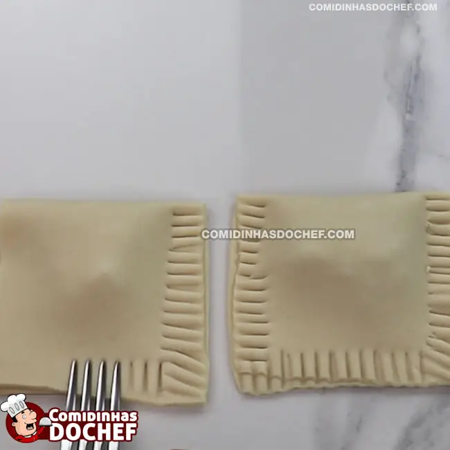 Massa de Pastel Assado com Creme de Leite - Passo 9