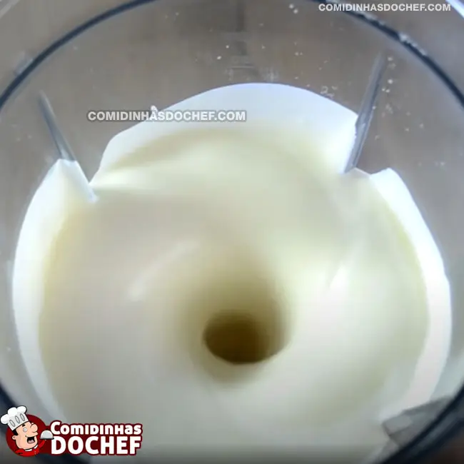 Pudim de Iogurte Natural com Dois Ingredientes - Passo 2