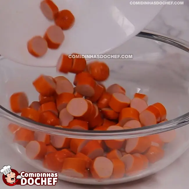 Molho de Cachorro Quente com Creme de Leite - Passo 1