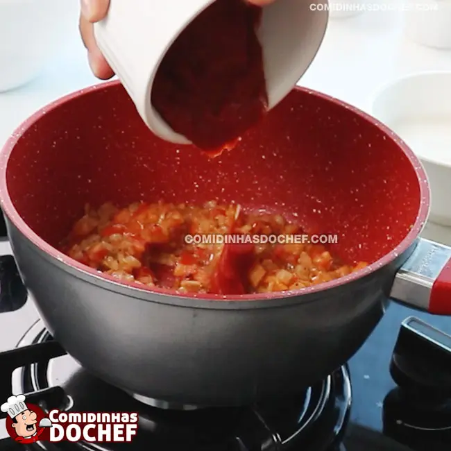 Molho de Cachorro Quente com Creme de Leite - Passo 3