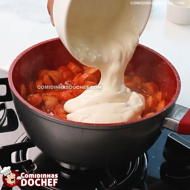 Molho de Cachorro Quente com Creme de Leite - Passo 5