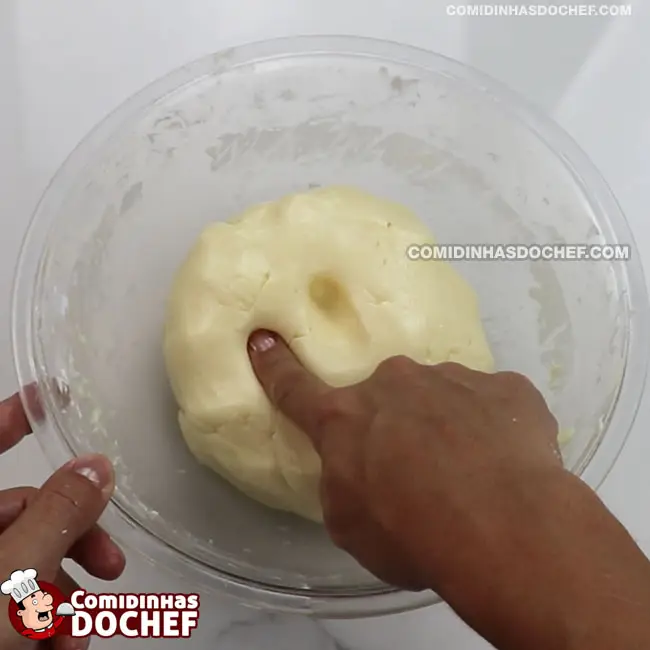 Biscoito de Maizena com Leite Condensado - Passo 3