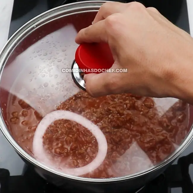 Molho de Cachorro Quente com Carne Moída - Passo 8