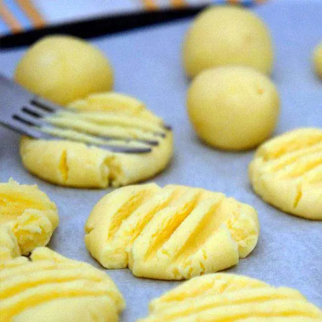 Biscoito de Queijo Assado - Passo 6