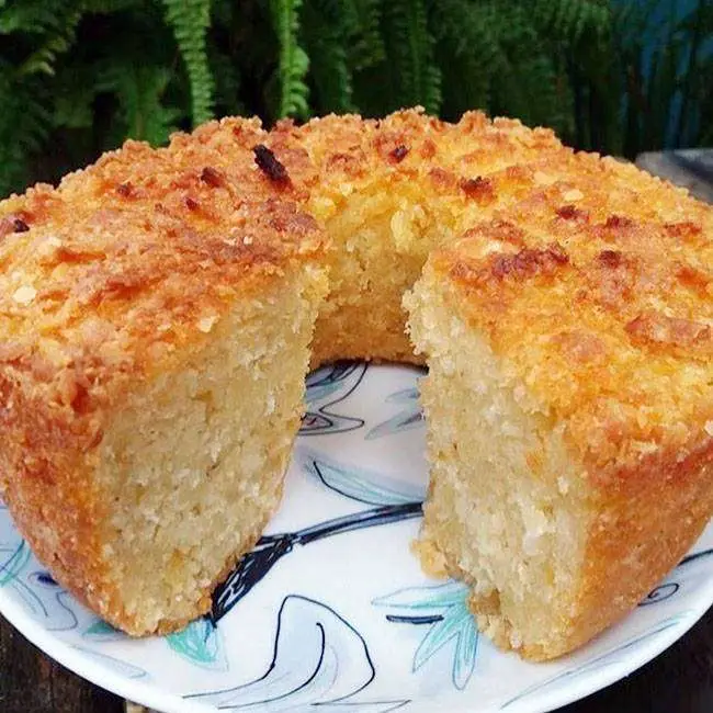 Bolo de Mandioca Crua