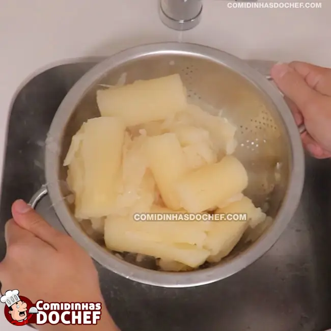 Coxinha de Mandioca Pura - Passo 4