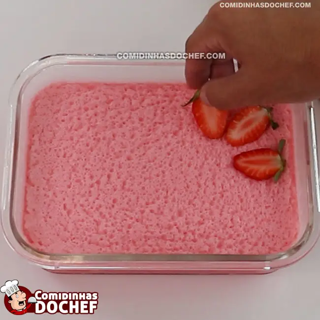 Mousse de Morango com Gelatina - Passo 5