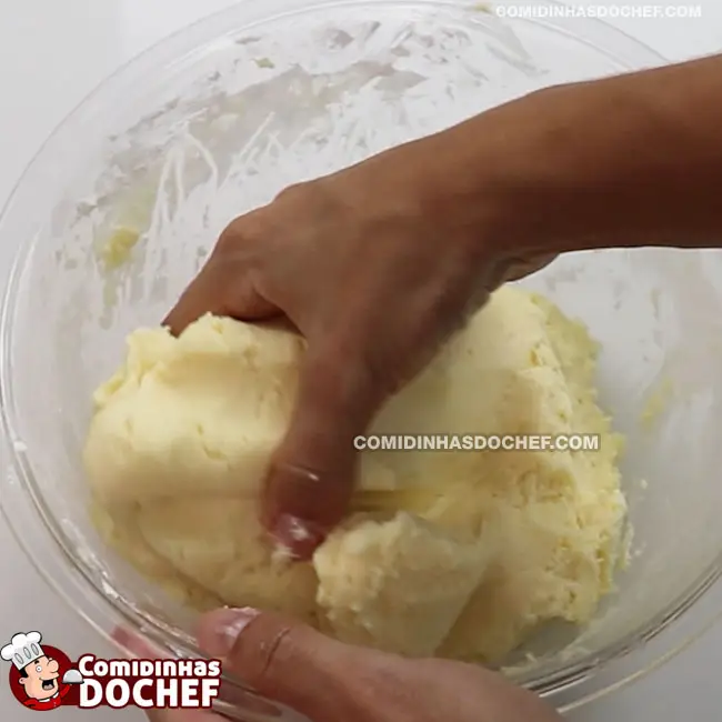 Pão de Queijo com Polvilho Azedo - Passo 3