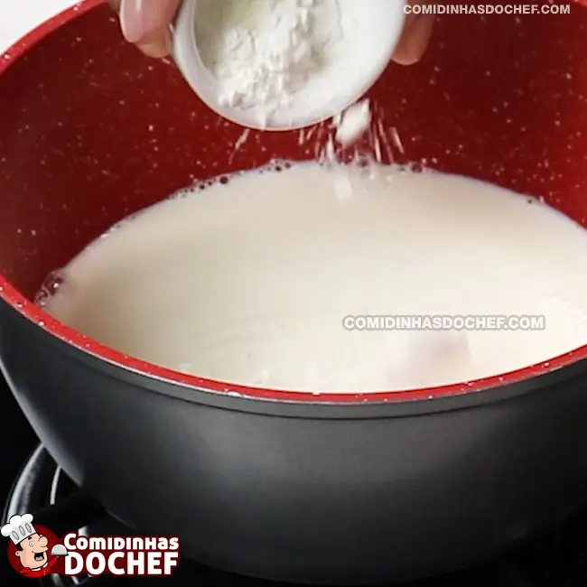 Chocolate Quente com Nescau - Passo 1