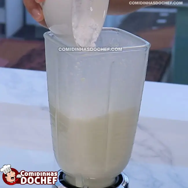 Pão de Queijo com Polvilho Doce de Liquidificador - Passo 4