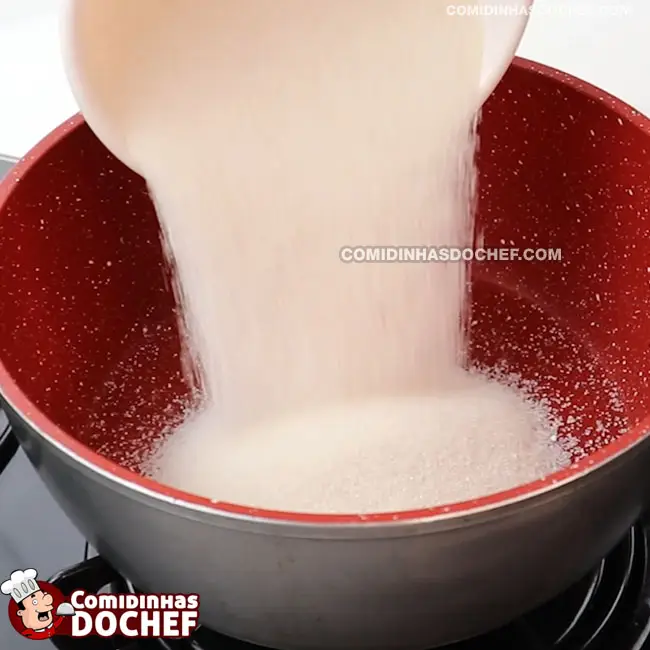 Pudim de Leite Condensado e Creme de Leite - Passo 1