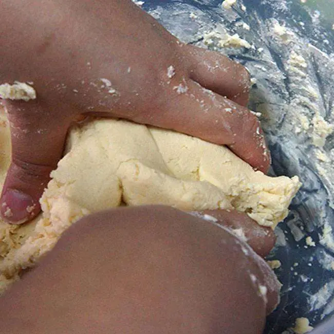 Biscoito Casadinho com Goiabada - Passo 3